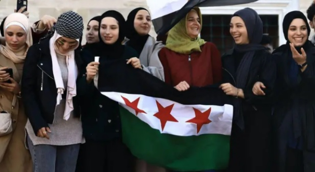 Türkiye'de yaşayan Suriyelilerin sayısında son dönemde nasıl bir değişim yaşandı?