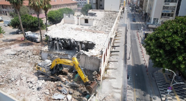NİHAYET YIKILDI