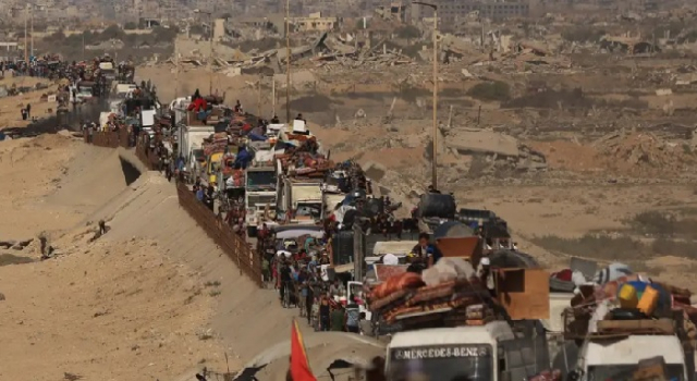 İsrail basını: 640 bin Filistinli Gazze şehrini terk etti
