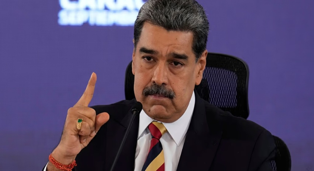 Maduro: “ABD saldırırsa Venezuela’da silahlı cumhuriyet ilan ederiz”