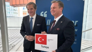 Başkan Fatih Önge, Uluslararası Platformda Akkuyu’yu Anlattı