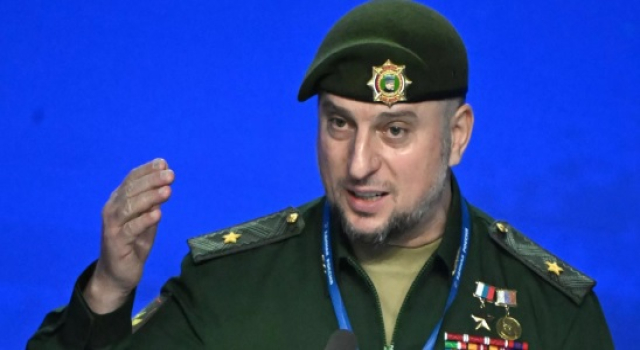 Çeçen komutan Alaudinov: Eli kana bulanmamış Ukraynalı askerler, Rus ordusu saflarına geçebilir