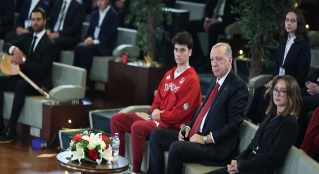 ERDOĞAN: “En büyük eserimiz olarak sizlere güvenliğin, refahın olduğu bir Türkiye'yi emanet edeceğiz”