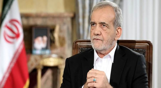 İran liderinden ABD'ye sert mesaj: Açlıktan ölecek değiliz, seçeneğimiz çok