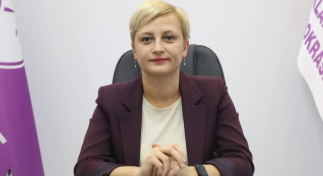 Perihan Koca: Suriye şeriat parantezine sığmaz