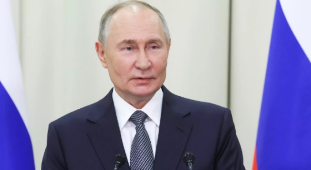 Putin, eski SSCB ülkeleri ile İsrail'in liderlerini Zafer'in 80. yıldönümü dolayısıyla kutladı