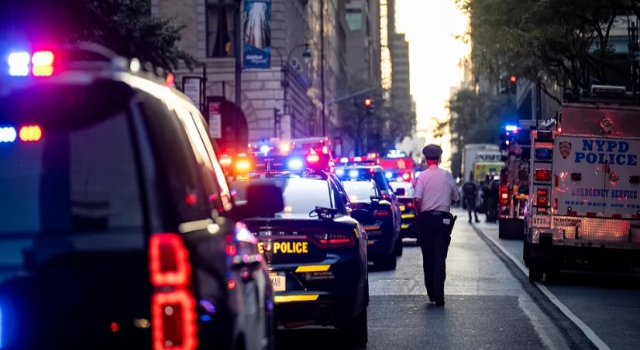 New York'ta ofis binasına silahlı saldırı: En az 4 kişi öldü
