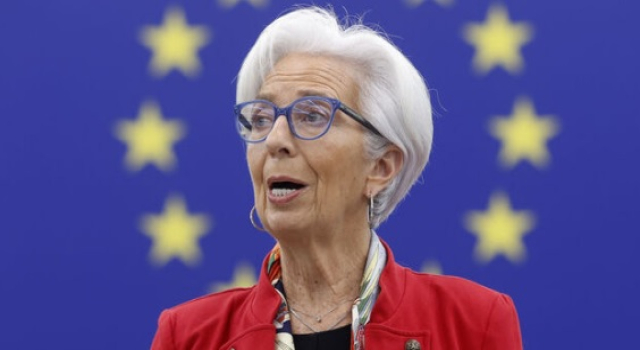 Lagarde: Euro Bölgesi potansiyeline geri dönüyor