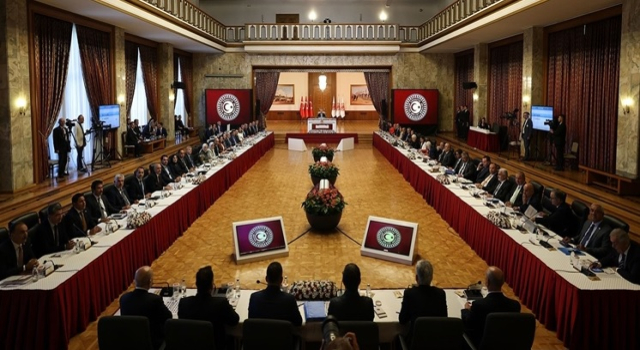 Süreç komisyonu yeniden toplandı, Meclis başkanları dinleniyor