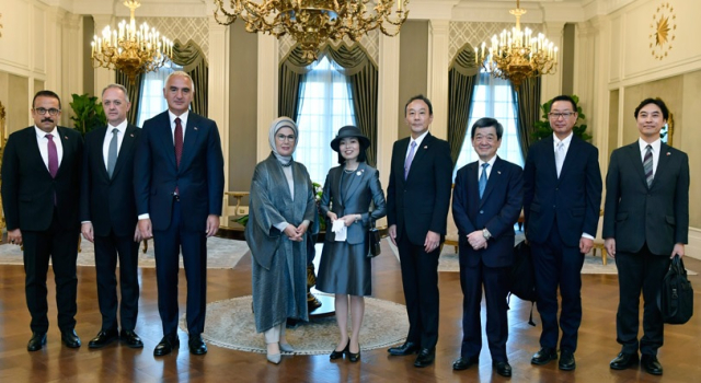 Emine Erdoğan, Japonya Altes Prensesi Mikasa ile görüştü