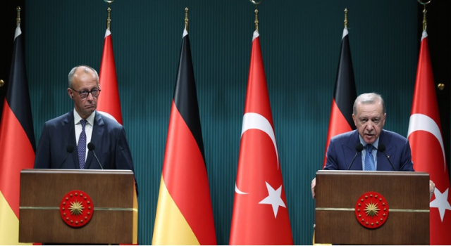 ERDOĞAN: “Almanya ile ticaret hacmimizi 60 milyar dolara çıkarmayı hedefliyoruz”