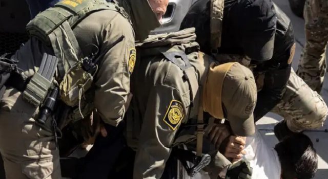 ABD: Trump yönetimi 233 bin mülteciyi yeniden inceliyor