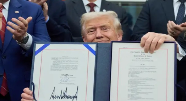 ABD'de en uzun kapanma Trump'ın imzası ile sona erdi