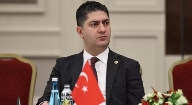 MHP’li Özdemir’den Türk basını için kritik uyarı: “Türk basını yabancı sosyal medya devlerinin kıskacında”