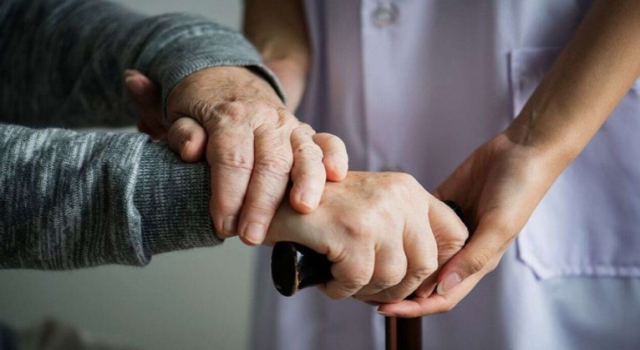 Özel huzurevlerine zam: Taban 20 bin, en pahalı 100 bin TL