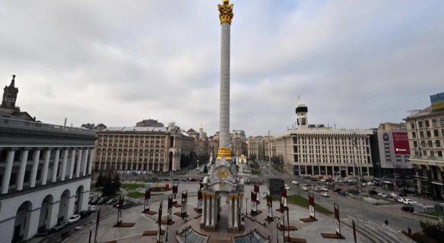Rusya uyardı: Kiev'i vuracağız, kaçın