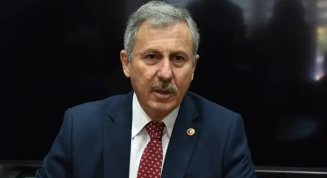 SELÇUK ÖZDAĞ: PLAJLAR MİLLETİNDİR