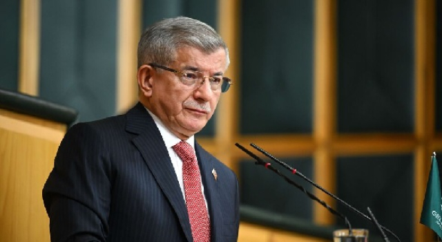 Ahmet Davutoğlu hakkında soruşturma başlatıldı
