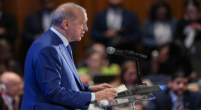 ERDOĞAN: “İklim hedeflerimizi toplumsal ve ekonomik gerçeklerle buluşturamadığımız her öneri başarısızlığa mahkûm olacaktır”
