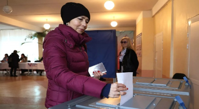 Rusya’da Devlet Duması seçimlerinde oy verme işlemi başladı