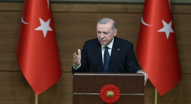 BAŞKAN ERDOĞAN: “Türkiye'nin kılına zarar gelmemesi için gecemizi gündüzümüze katıyoruz”