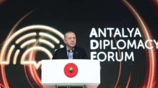 Dünyanın gözü Antalya Diplomasi Forumu'nda