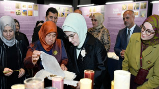 Emine Erdoğan, "Saklı Kalanlar" sergisinin açılışını yaptı