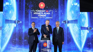 ERDOĞAN: "TÜRKSAT 6A ile Türkiye, kendi haberleşme uydusunu üretebilen 11 ülkeden biri konumuna yükseldi"