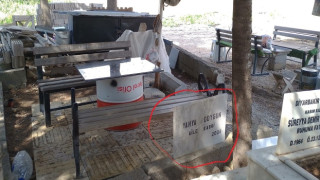 ÖLÜYE SAYGI DA YOK, KİM BU BELEŞÇİ MEZARCI?!