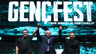 ERDOĞAN: “Barış diplomasisinin öncülüğünü dünyada bugün Türkiye üstleniyor”