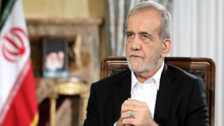 İran liderinden ABD'ye sert mesaj: Açlıktan ölecek değiliz, seçeneğimiz çok