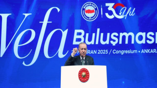 Erdoğan: “Kamu görevlilerimizi enflasyona ezdirmemek bizim asli vazifemizdir”