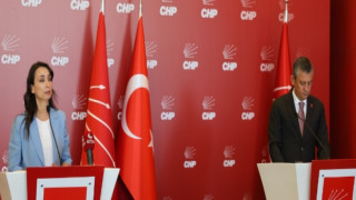 DEM'den CHP’ye dayanışma ziyareti: Mesele yolsuzluksa bir komisyon kurulsun iktidar partisi de dahil bütün belediyeleri incelesin