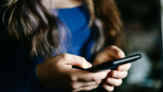 '15 yaş altına sosyal medya düzenlemesi bu ay sonunda meclise gönderilecek'