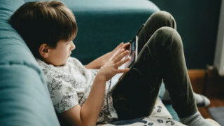 Avustralya'da sosyal medyaya 16 yaş sınırı: 5 milyona yakın hesap kapatıldı