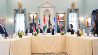İsrail ile Lübnan 40 yıl sonra aynı masada buluştu