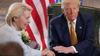 Trump, AB menşeli otomobillere uygulanan gümrük vergilerini % 25'e çıkaracağını açıkladı