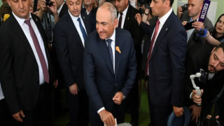 Ermenistan'da muhalefet seçimlerin iptali için başvurdu