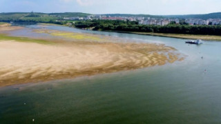 Tuna Nehri'nde kuraklık: Su seviyesi son yılların en düşük düzeyinde
