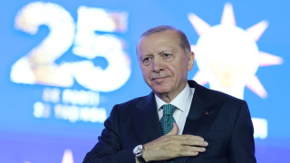 ERDOĞAN: “Ekonomide, sağlıkta, eğitimde, ulaştırmada Türkiye'ye tarihinin en büyük yatırımlarını kazandırdık”