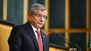 Ahmet Davutoğlu hakkında soruşturma başlatıldı