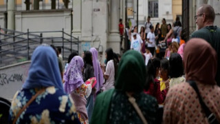 İtalya'da okullarda peçe yasaklandı