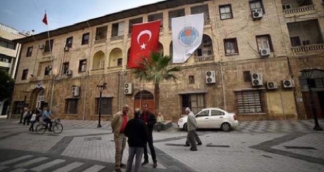 Mersin Büyükşehir Belediyesinde yolsuzluk iddiası: 19 gözaltı
