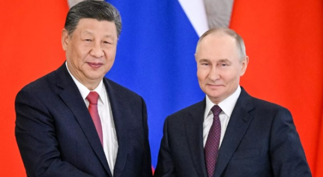 Putin ve Şi telefonda görüştü