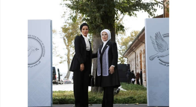 Emine Erdoğan, Gazze’deki çocukların eğitim hakkı için hazırlanan ortak bildiriyi imzaladı