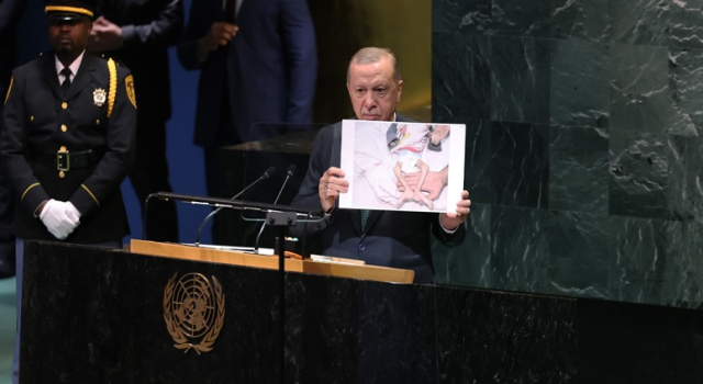 Erdoğan: “Gazze’de yaşanan barbarlığa karşı sesini yükseltmeyen herkes bu vahşetin sorumluluğuna ortaktır”