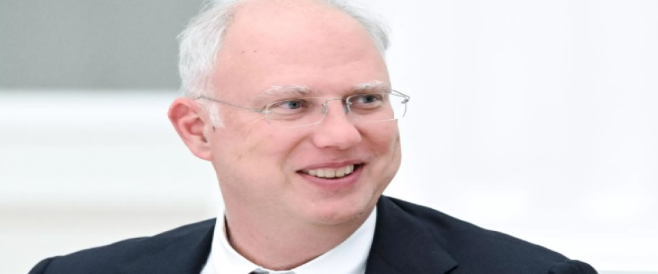 Dmitriyev: Trump destekçilerini Avrupa'daki göç krizi ve bürokrasi rahatsız ediyor