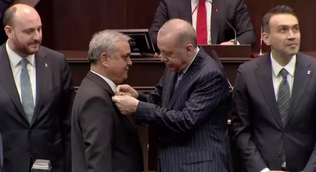 Üç milletvekili AK Partiye katıldı