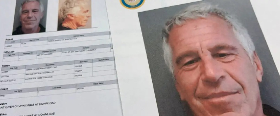 İngiliz hava kuvvetlerinde Jeffrey Epstein depremi