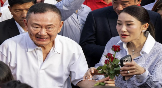 Eski Tayland Başbakanı Thaksin Shinawatra şartlı tahliye ile serbest bırakıldı